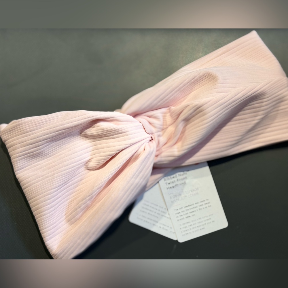 Lululemon Athletica Nulu Twist Headband Strawberry Milkshake